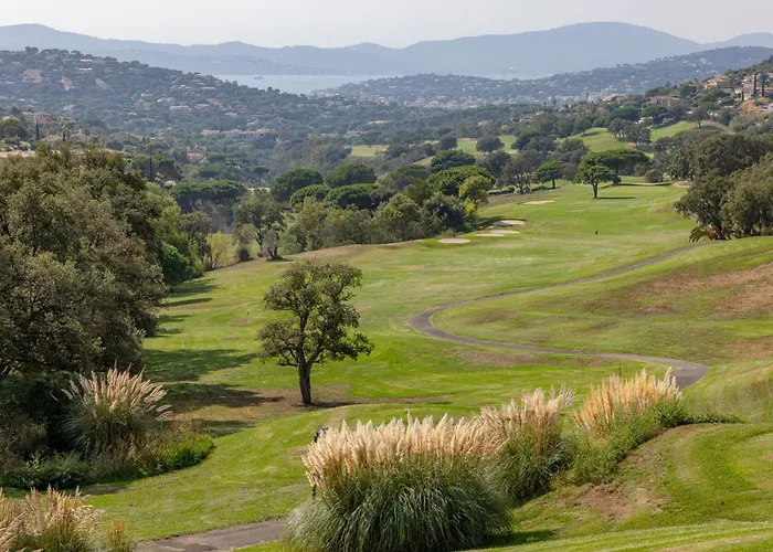 5 By Interhome * Sainte-Maxime